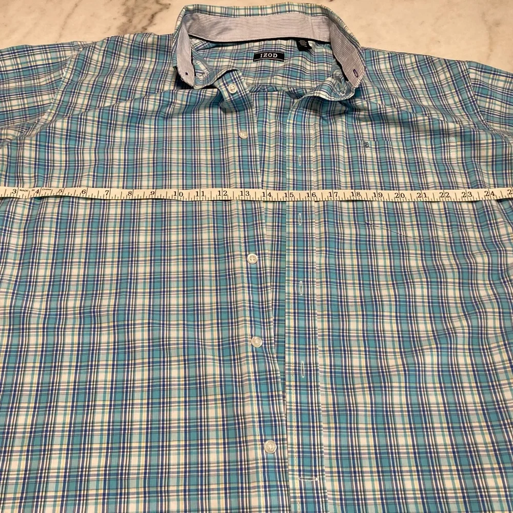 Izod Men's‎ Casual Blue Checkered Shirt